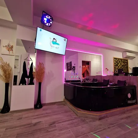 Fifty Shades Of Grey *